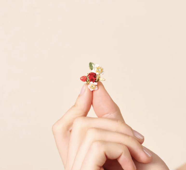 Broche de explosión de primavera