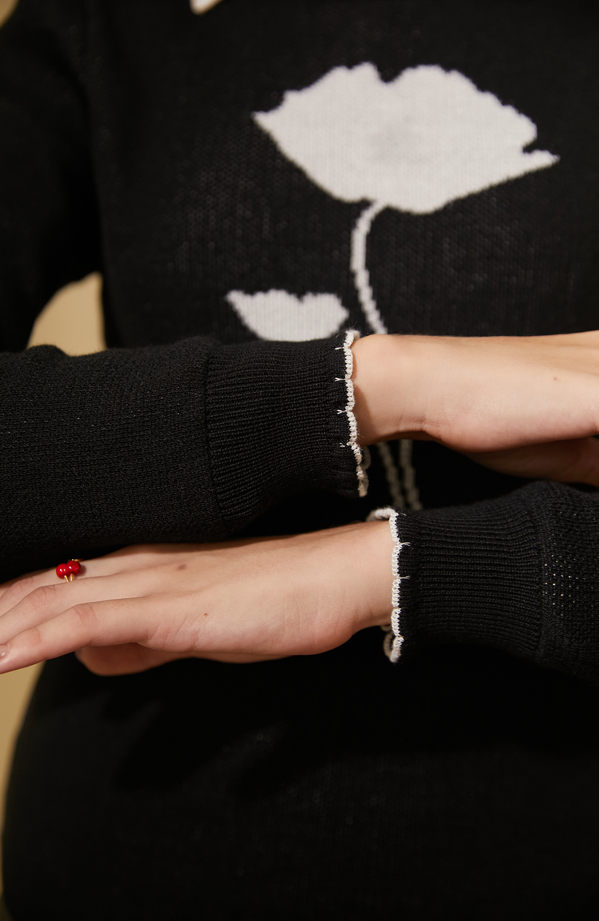 Lovelia Sweater Black