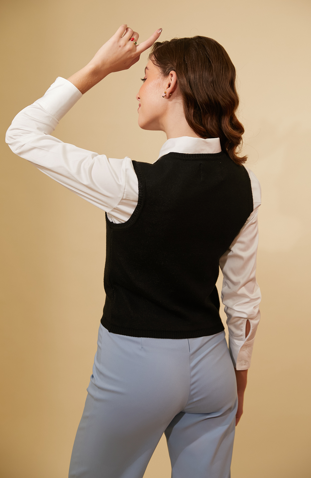 Alisum Vest Black